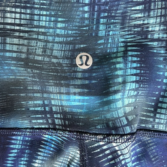 Wunder Under lululemon leggings - Picture 2 of 6